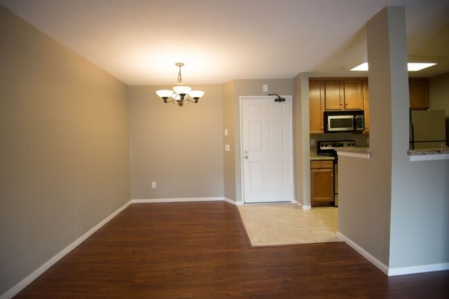 Photo - 7150 Shoreline Dr