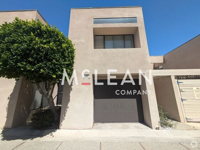 Building Photo - The Village Racquet Club - 2 Bedroom, 2 Ba... Rental
