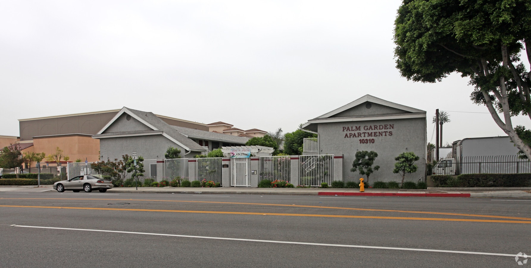 Palm Garden Apartments - Palm Garden Apartments