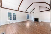 Photo - 1612 N Genesee Ave House