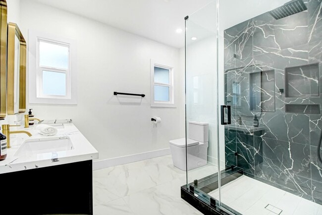 Photo - 7425 W 88th Pl