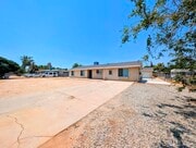Photo - 4 bed with Dual master bedrooms and Solar ...