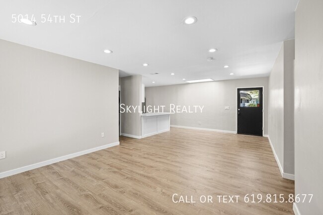 Photo - 5014 54th St