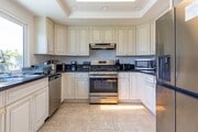 Photo - 9582 Scotstoun Dr