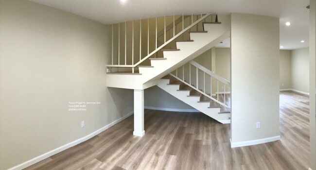 Photo - 604 W Milford St Unit 2