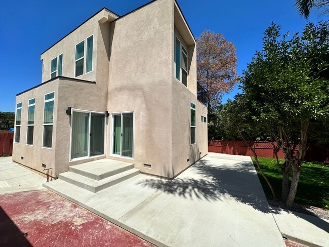 Building Photo - NEW Build 2023!! 4BD/2BA
