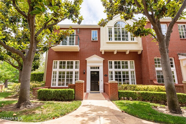 Photo - 2407 Swanfield Ct Townhome
