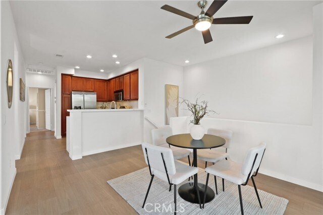 Photo - 7729 Hess Pl