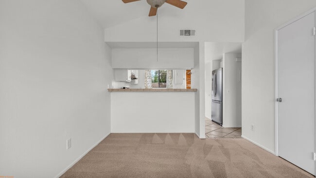 Photo - 69575 Karen Way