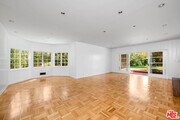 Photo - 809 N Bedford Dr
