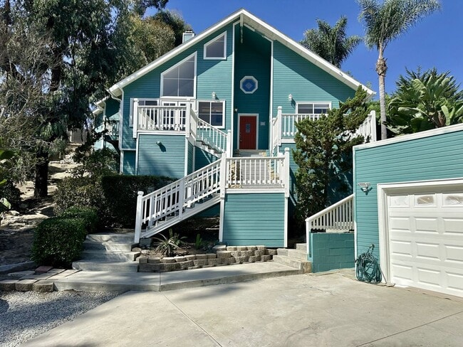 Photo - 3 Bedroom + Loft + Office Oceanside Home