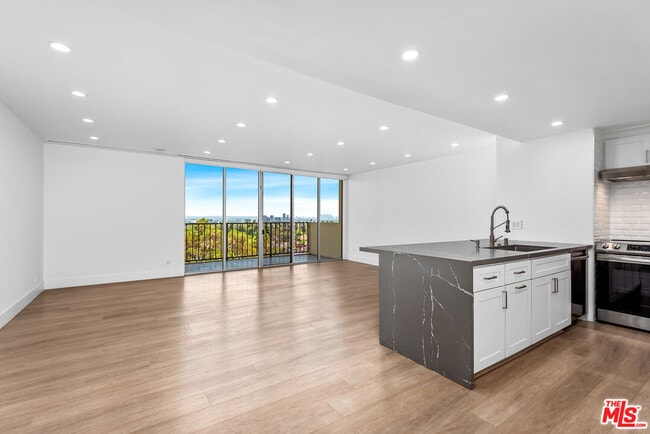 Photo - 2160 Century Pk E Unit 504N