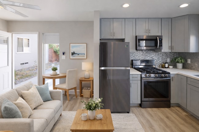 Photo - 3BD/1BA on Montezuma!