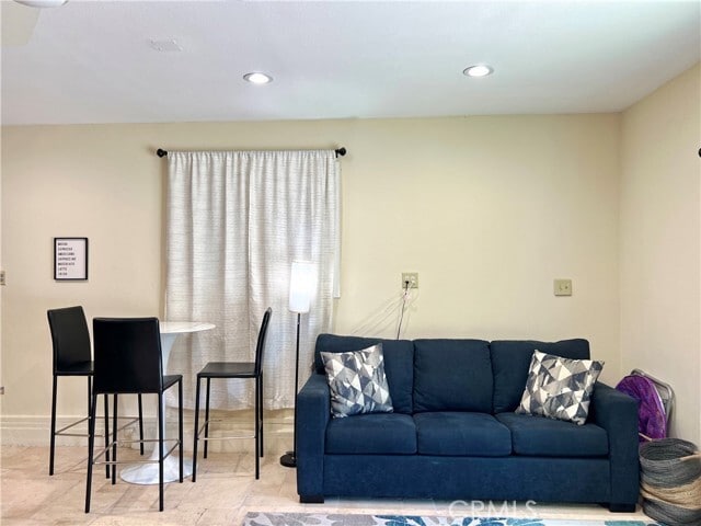 Photo - 17401 Raymer St