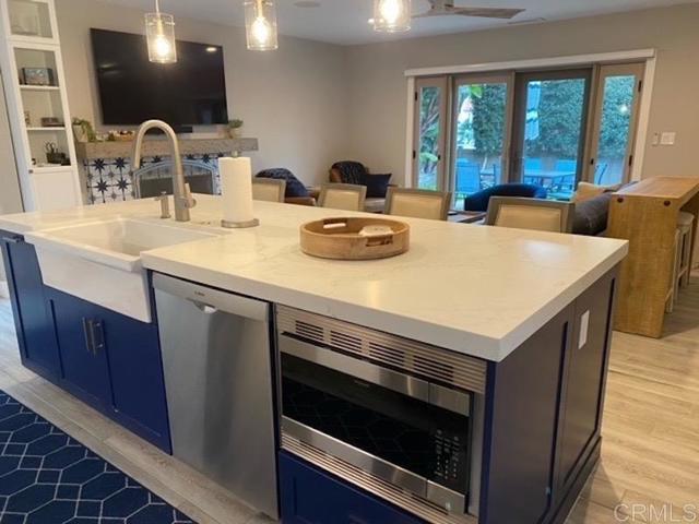 Building Photo - 250 Avenida Monterey