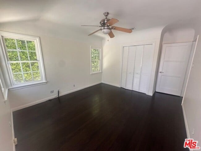 Photo - 4715 Camellia Ave