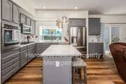 Photo - 499 N Cleveland St