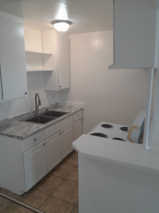 Photo - 567 N Mountain View Ave Unit Apt 25