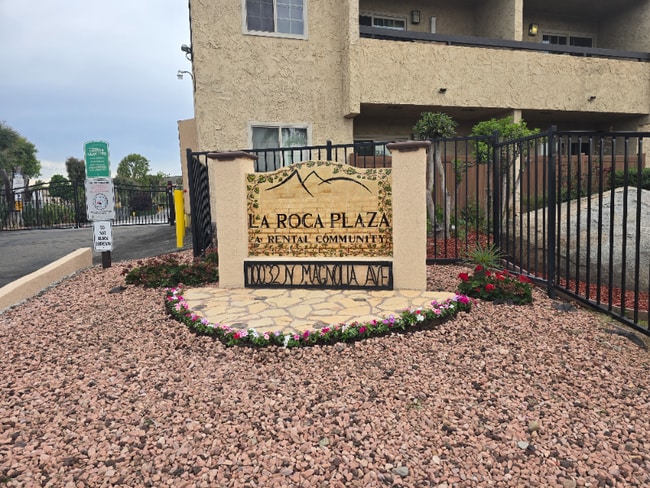 Photo - 10032 Magnolia Ave Townhome