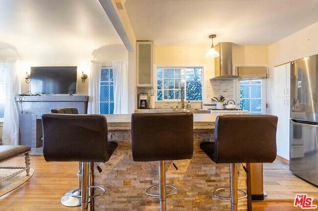 Photo - 11325 Mississippi Ave