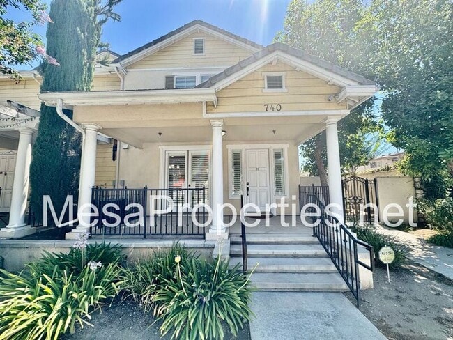 Photo - 740 S Azusa Ave Townhome