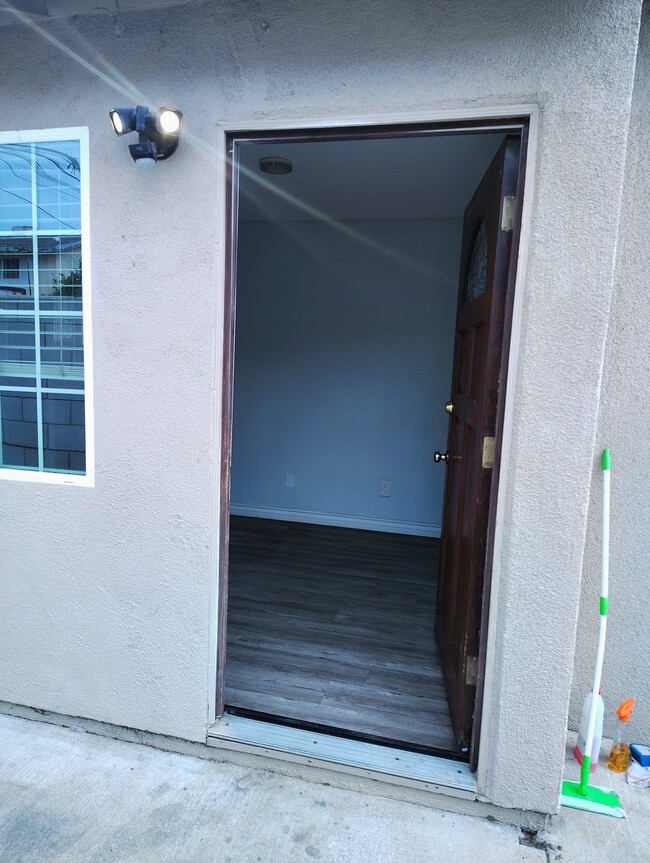 Photo - 3530 Las Tunas Pl Apartment Unit Aparment studio!!