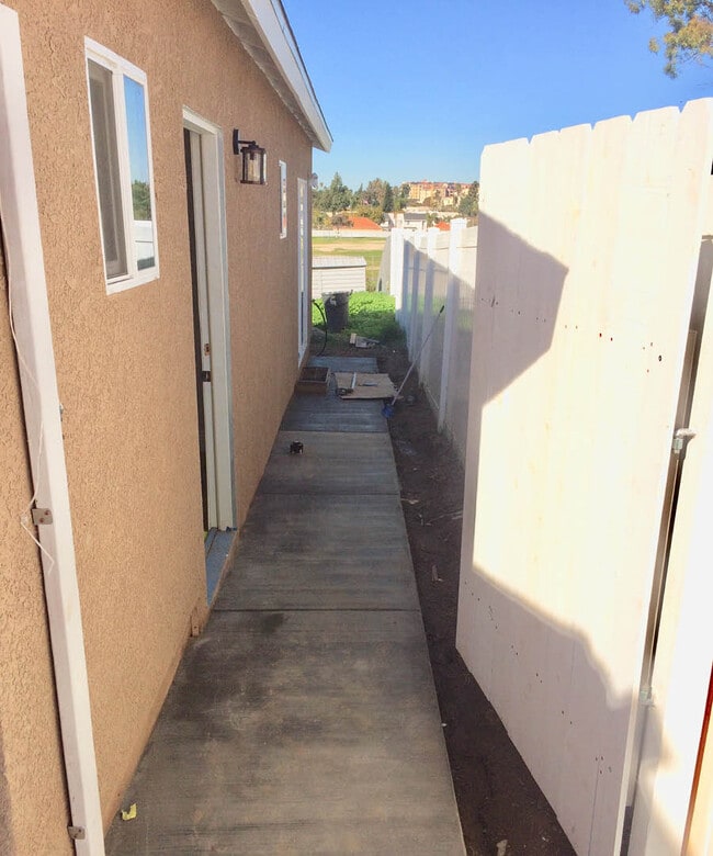 Photo - 2633 E 14th St Unit 1 Bed 1 Bath ADU