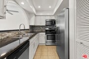 Photo - 2480 Penmar Ave Unit 2