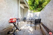 Photo - 11848 Moorpark St