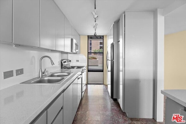 Photo - 4265 Marina City Dr Unit 101