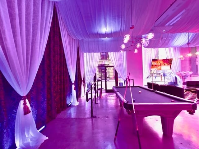 Resident Lounge Pool Table - HW Hellman Building