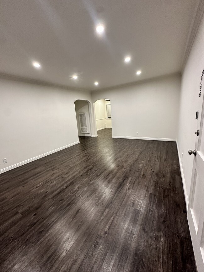 Photo - 2609 Euclid St Unit 2609-B