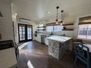 Photo - 2120 Laverna Ave