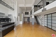 Photo - 1850 Industrial St House