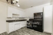 Photo - 526 W Chestnut St Unit D