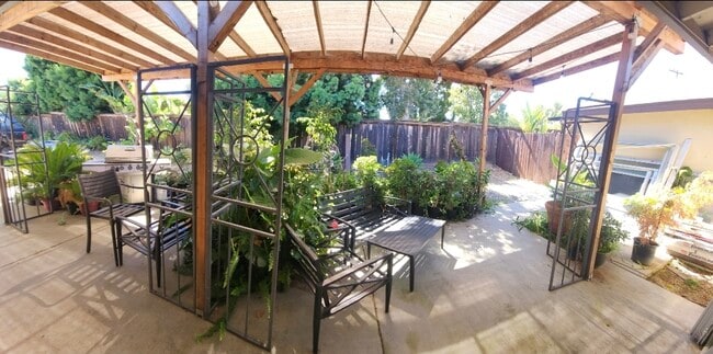 Photo - 15202 La Manda Dr House
