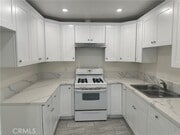 Photo - 219 E Maple St Apartment Unit 6