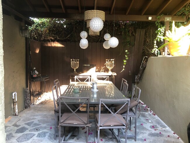 Photo - 1316 N Occidental Blvd