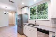 Photo - 111 E McLean St