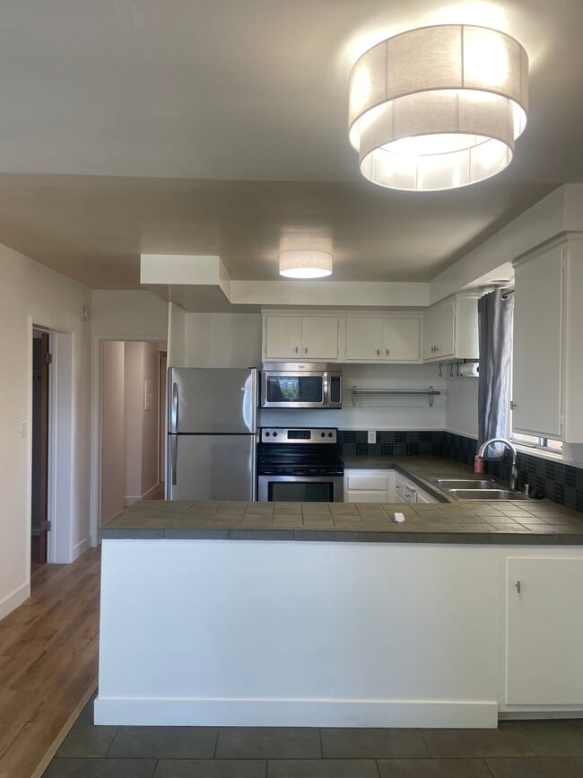 Open kitchen - 563 Avenue A Apartment Unit A