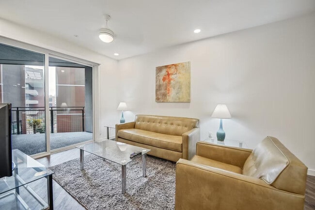 Photo - 375 Camino De La Reina Unit ID1221055P