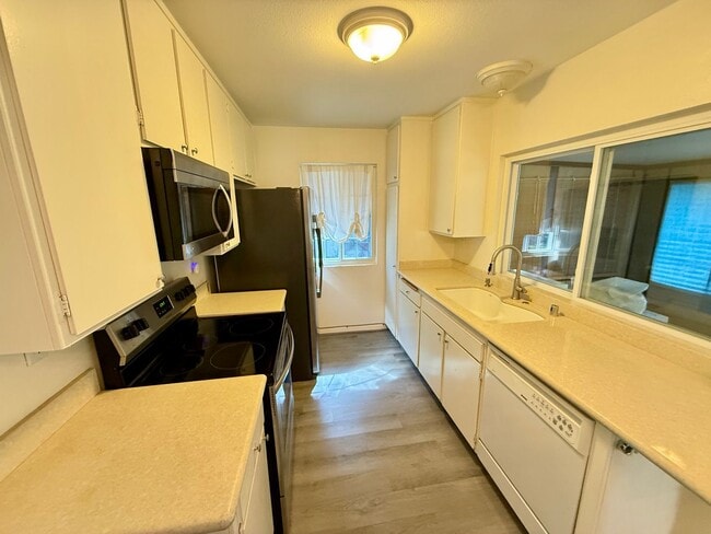 Photo - 55+ Community - Charming 2-Bedroom Home in Friendly Valley with Resort-Style Amenities