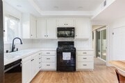 Photo - 2426 Lesparre Way Townhome