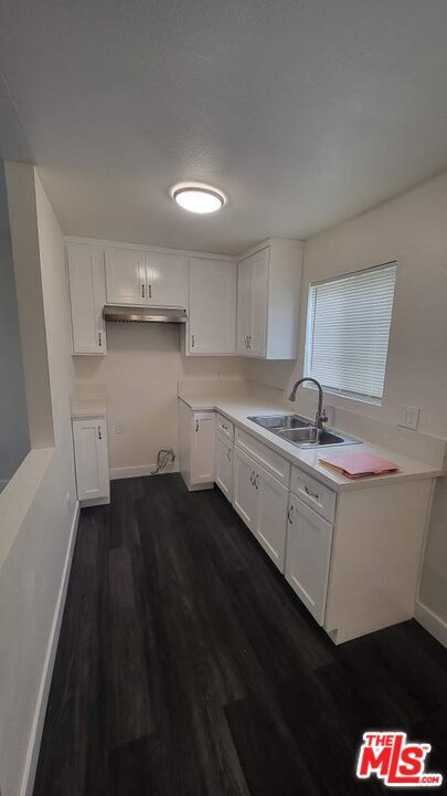 Photo - 10376 Wilmington Ave