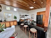 Photo - 3066 Nile St