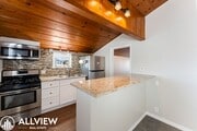 Photo - 926 W Balboa Blvd Unit Upper