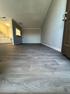 Hawk Livingroom - Desert Fountains at Palm Desert