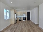 Photo - 17101 Kingsbury St