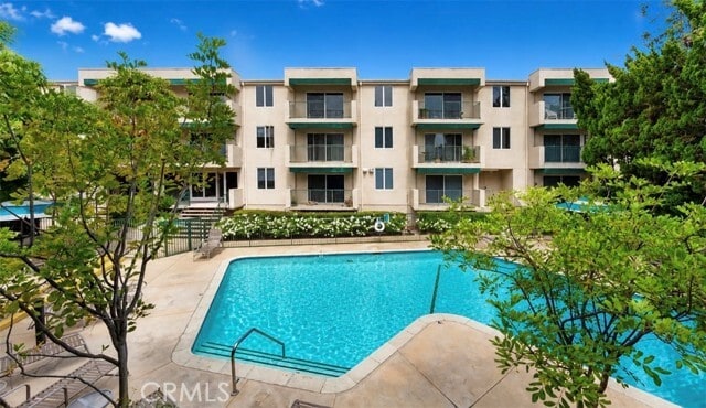 Building Photo - 4501 Cedros Ave Unit 123