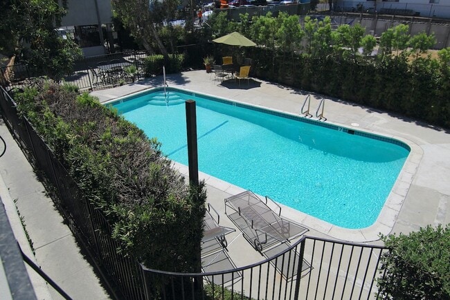 Photo - 131 S Occidental Blvd Unit 13